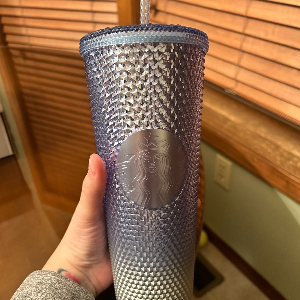 Starbucks Holiday 2023 Tumbler in Icicle Blue Ombré. 24oz